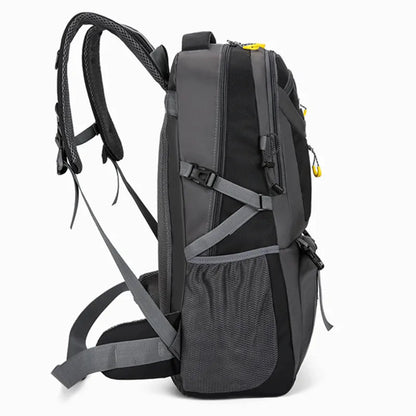 Backpack Ryggsäck 60 Liter: Hållbar Design & Smart Förvaring - Ryggsäck